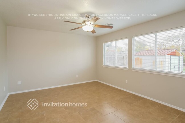 Building Photo - 14820 Lipton Ln