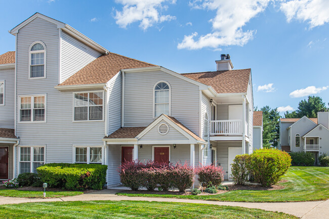 Front - 158 Harvest Ln