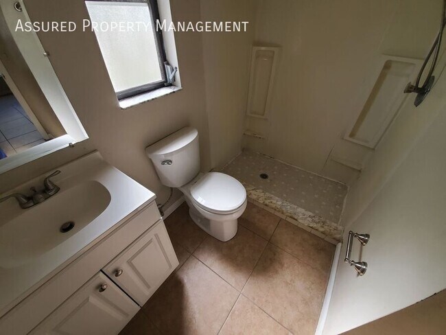 Building Photo - 2727 Dobbin Dr