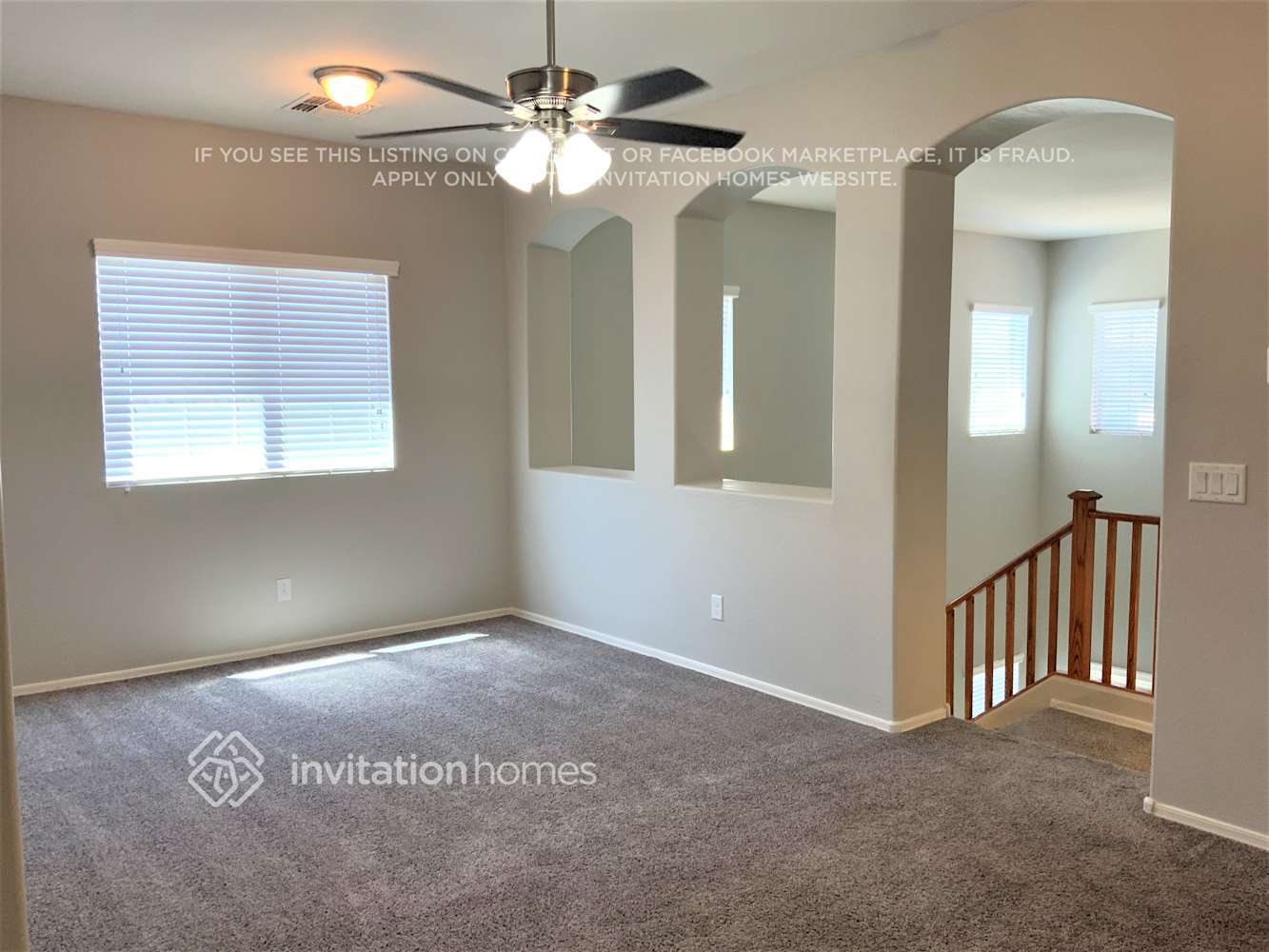 Building Photo - 1723 W Dugan Dr