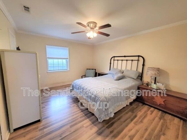 Building Photo - 21 Rivers Point Row