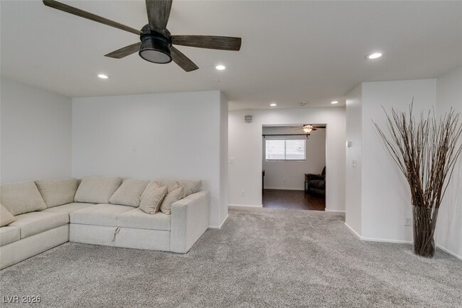 Building Photo - 6341 W Haleh Ave