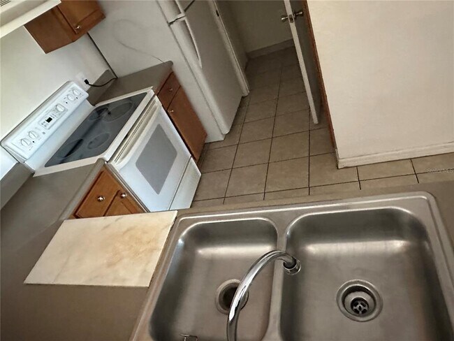 Building Photo - 5550 Pga Blvd