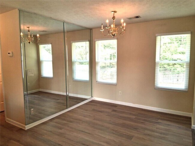 Building Photo - 3617 Oakland Spring Ct