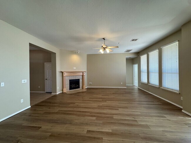 Building Photo - 2532 NW 179th Ct