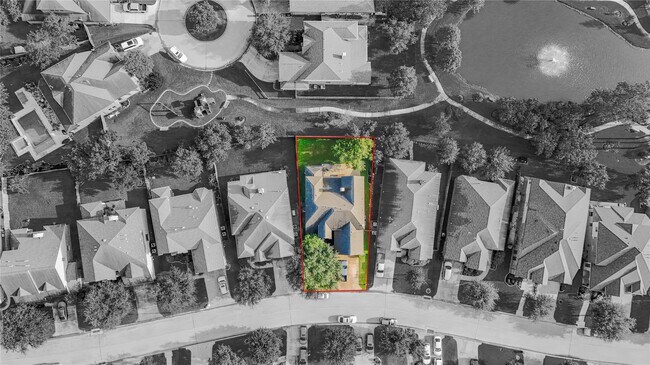 Building Photo - 14402 Hazeldale Dr