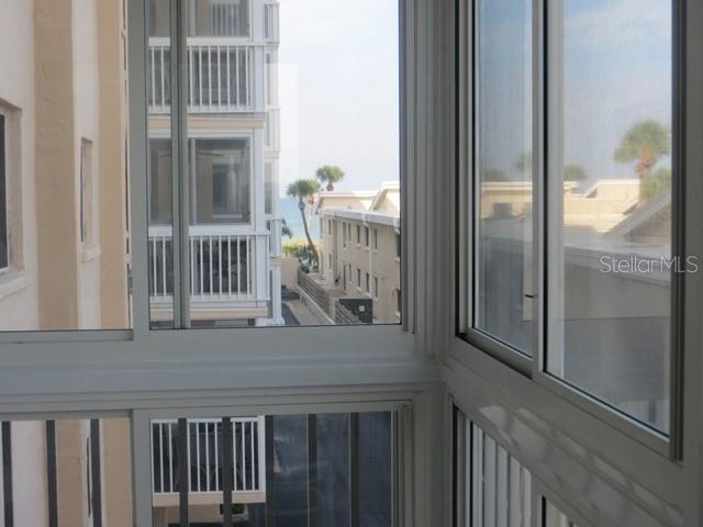 Building Photo - 1255 Tarpon Center Dr