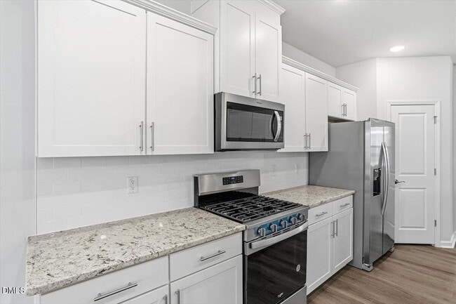 Building Photo - 465 Grange Farm Pl