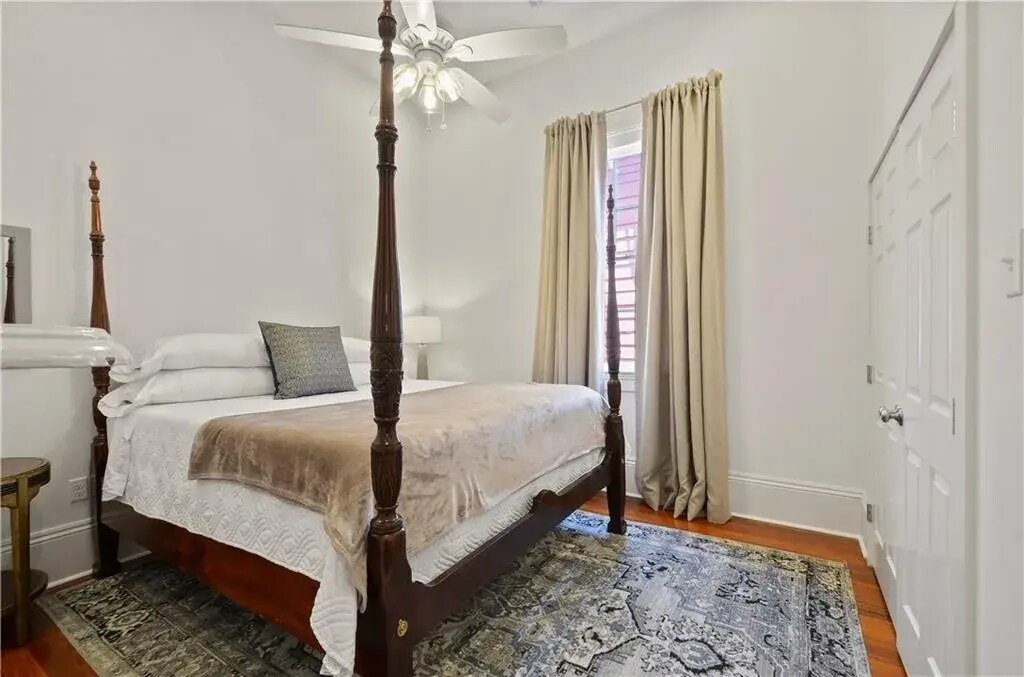 Building Photo - 435 Bouny St