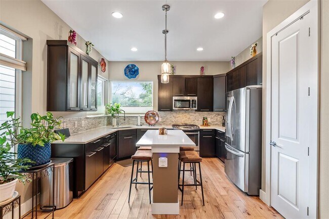 Building Photo - 3806 Bull Creek Rd