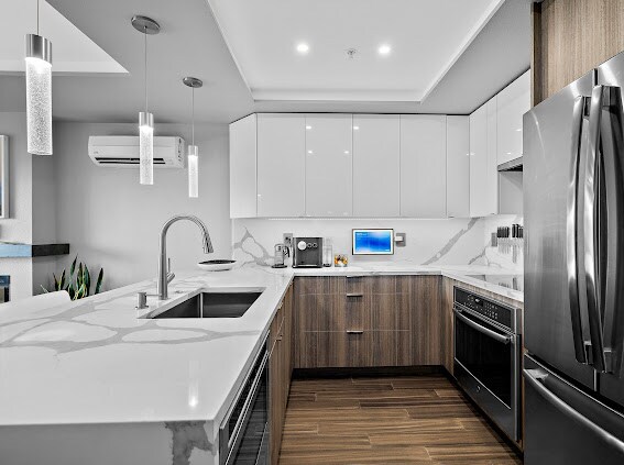 Building Photo - 1504 Aurora Ave N