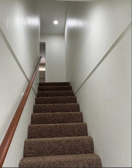 Building Photo - 40215 Harris Ln