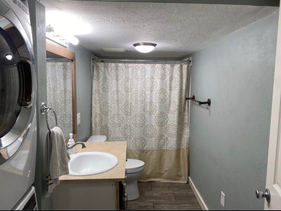 Building Photo - 4775 Home Run Aly