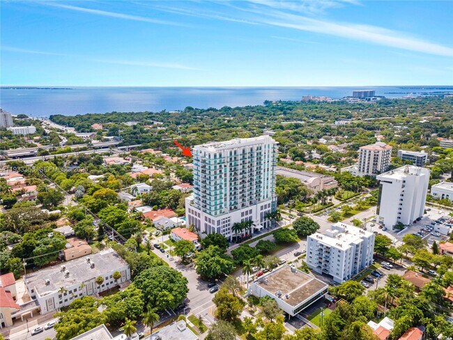 Building Photo - 2525 SW 3rd Ave