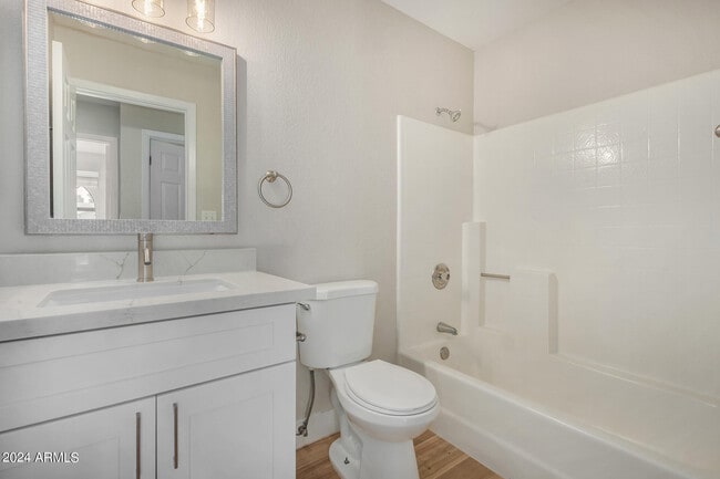 Building Photo - 3128 E Charleston Ave