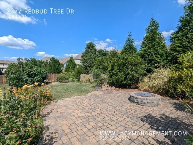 Building Photo - 2377 Redbud Tree Dr