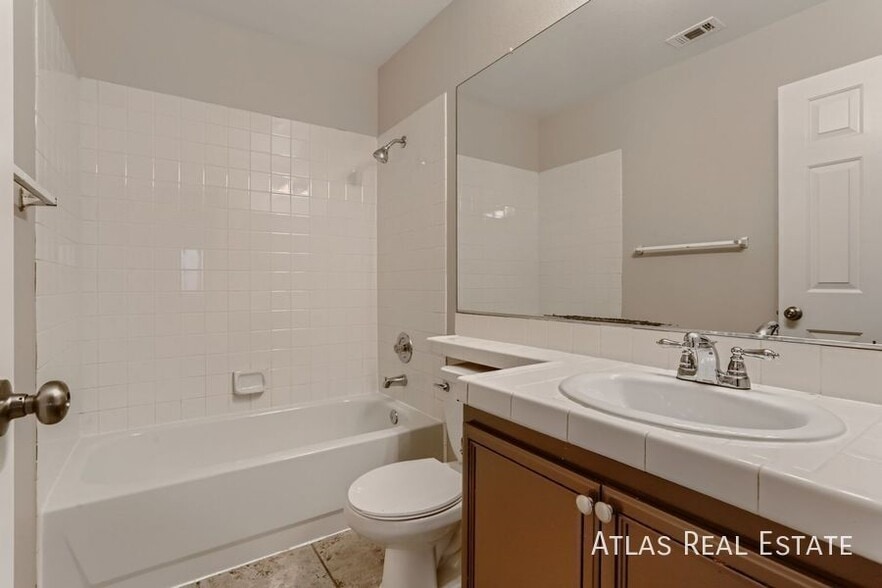Building Photo - 8336 Cabin Peak St