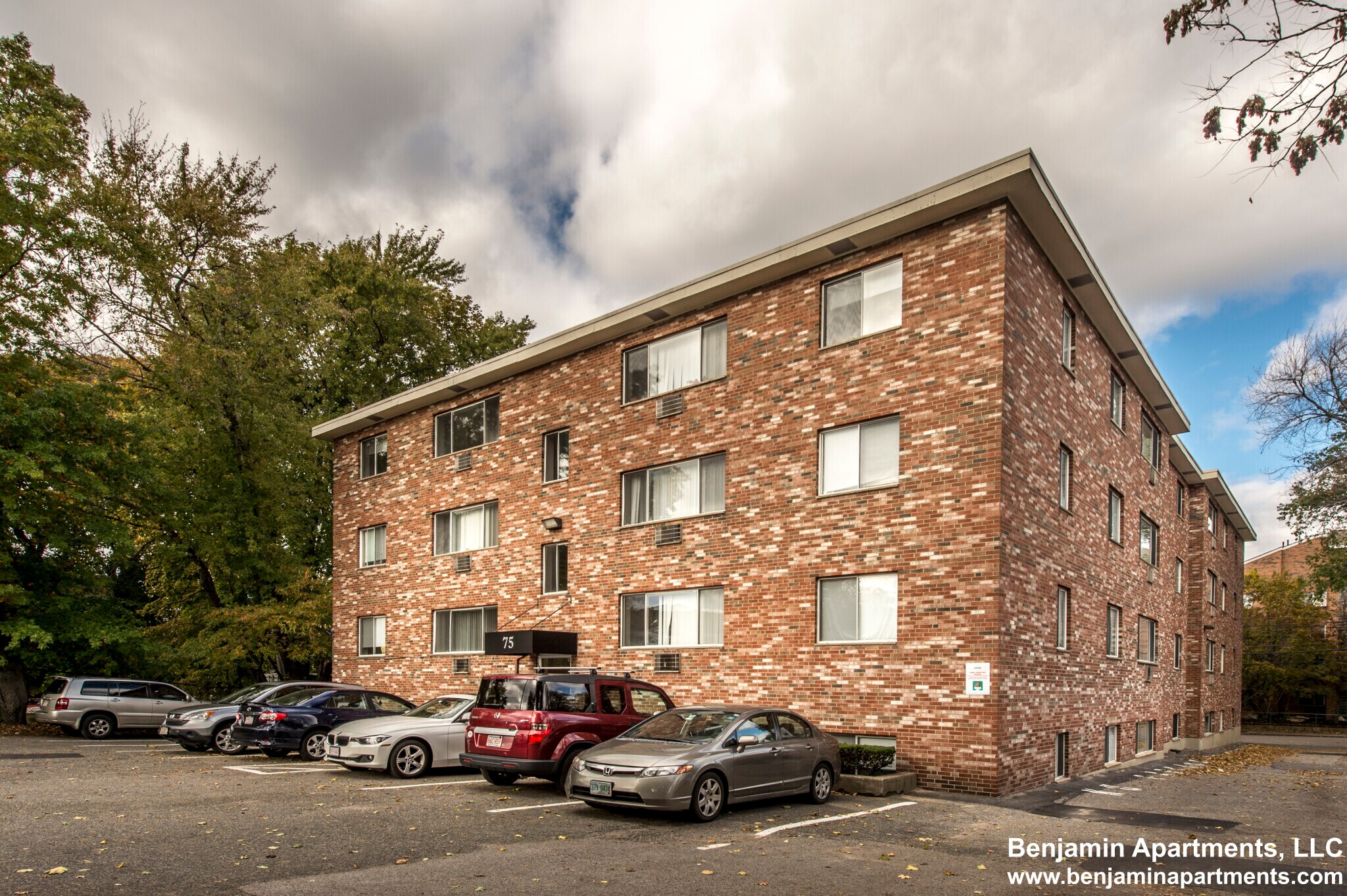 Building Photo - 95 Gardner St