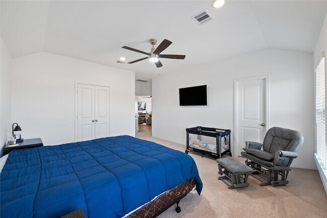 Building Photo - 237 Augustine Wy