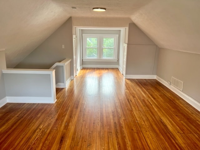 Building Photo - 770 Linwood Ave