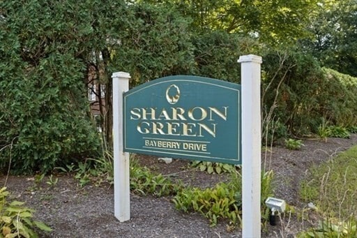 Building Photo - 12 Bayberry Dr