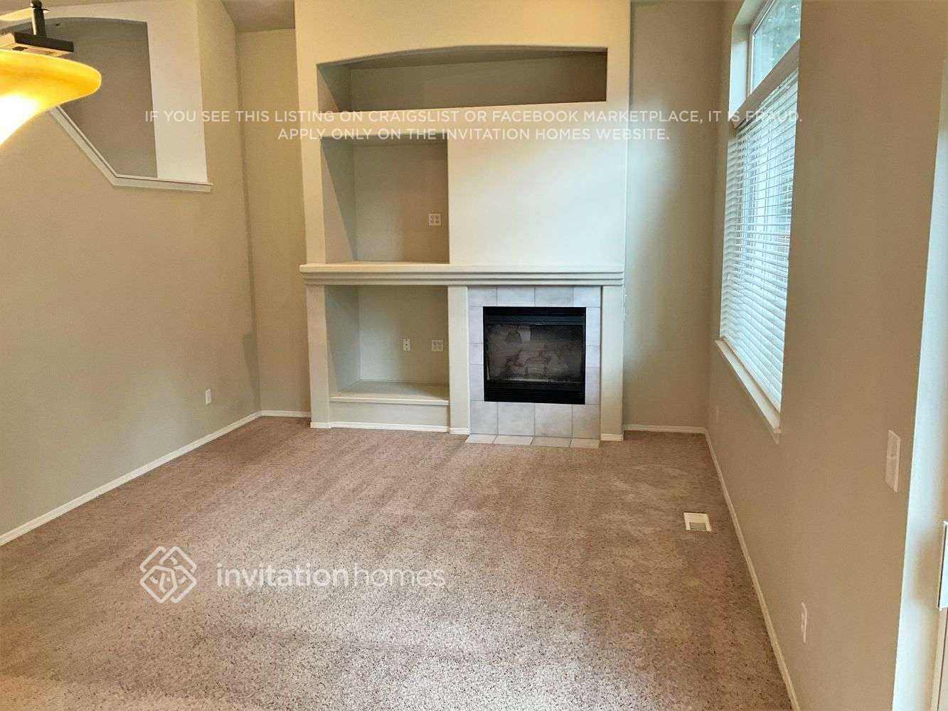 Building Photo - 14903 24th Ave E