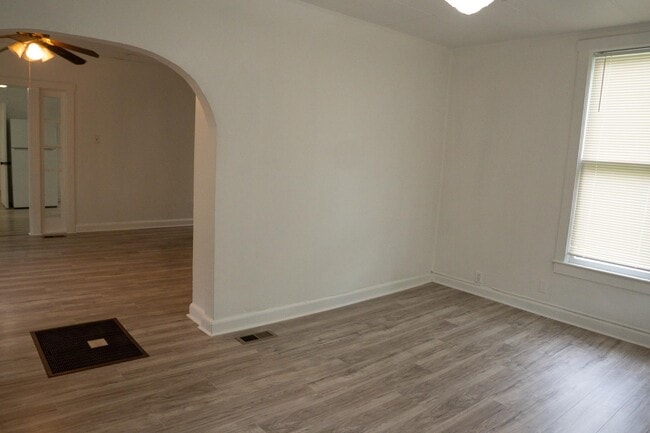 Building Photo - 1407 NW Jackson St