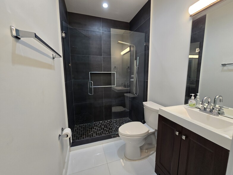 Building Photo - 18171 SW 109th Pl