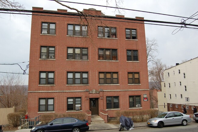Building Photo - 411 Warburton Ave