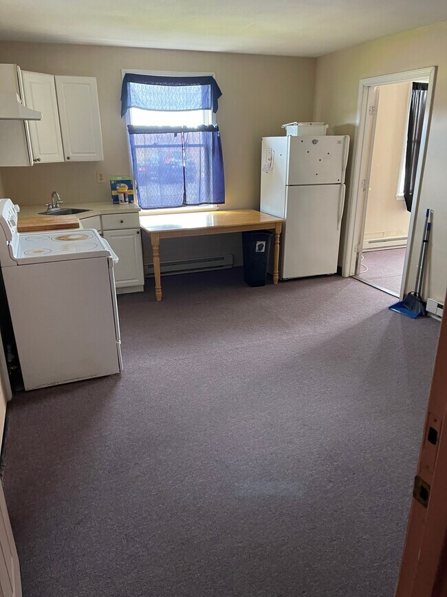 Building Photo - 6300 W Port Bay Rd