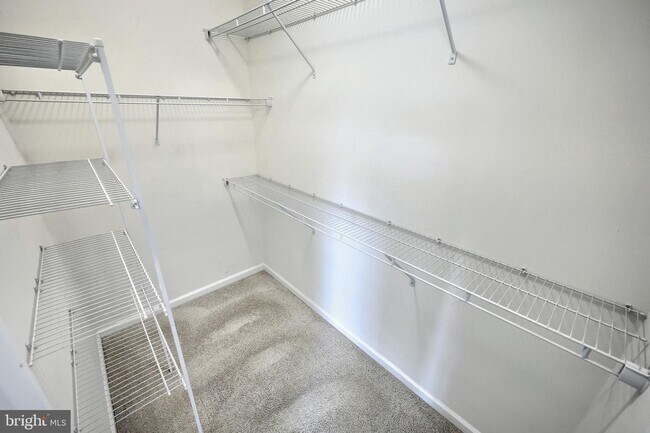 Building Photo - 1261 Elderslie Ln