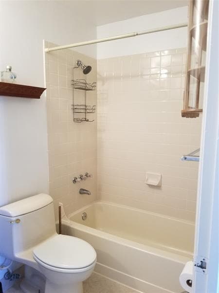 Building Photo - 9478 Palm Cir S
