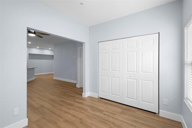 Building Photo - 822 Camargo Way