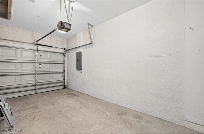 Building Photo - 16161 Caldera Ln