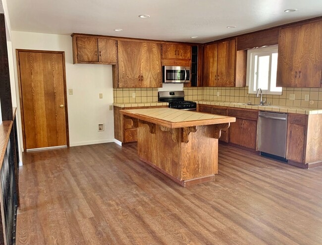 Building Photo - 311 Bolado Rd