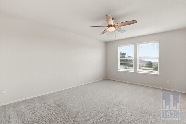 Building Photo - 113 Zuma Dr