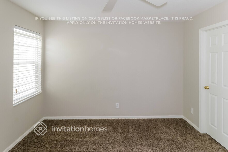 Building Photo - 5505 Ave Du Soleil