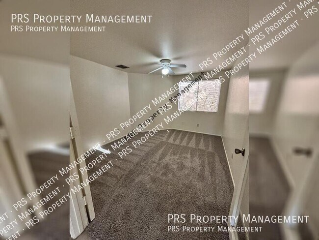 Building Photo - 2120 N Yucca Ct