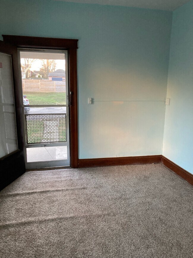 Livingroom Enter Door - 2112 Wyoming St