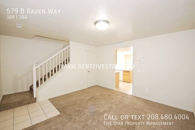 Building Photo - 579 Raven Way