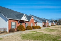 Building Photo - Chapman's Retreat