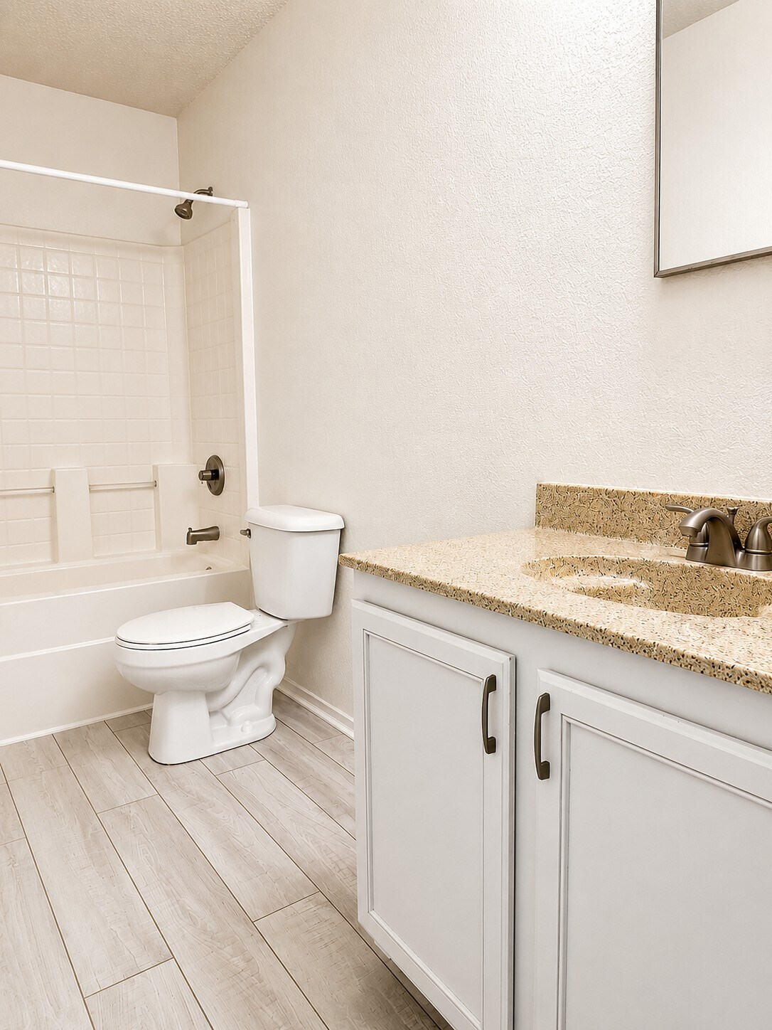 Building Photo - 3608 Willow Creek Trl