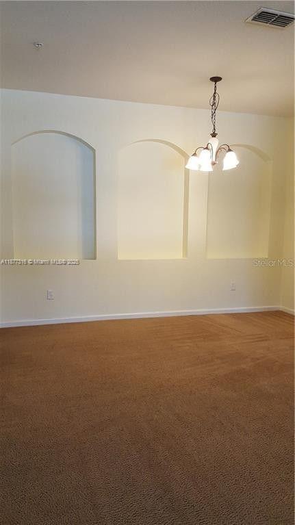 Building Photo - 3001 Laurel Park Ln
