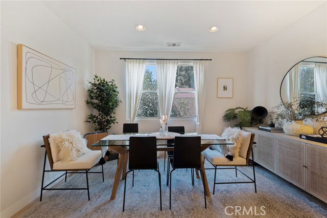 Building Photo - 17065 Cantlay St