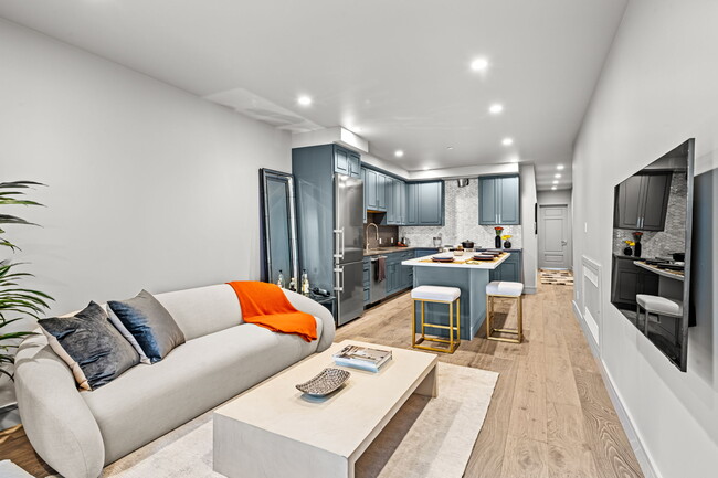 Building Photo - 1120 Shotwell-D