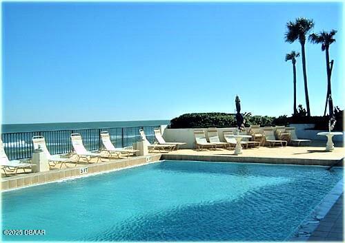 Building Photo - 3013 S Atlantic Ave