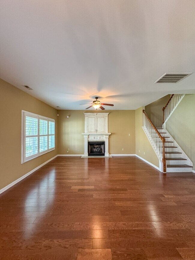 Building Photo - 2900 Blackwater Ct
