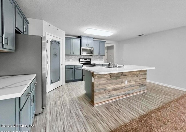 Building Photo - 75008 Morning Glen Ct