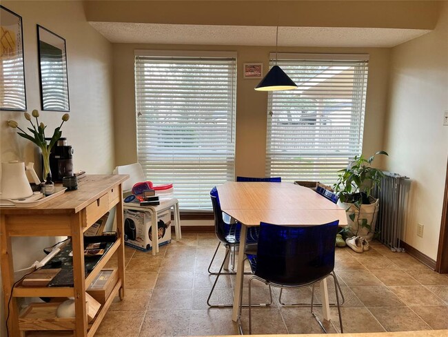 Building Photo - 11505 Charred Oak Dr