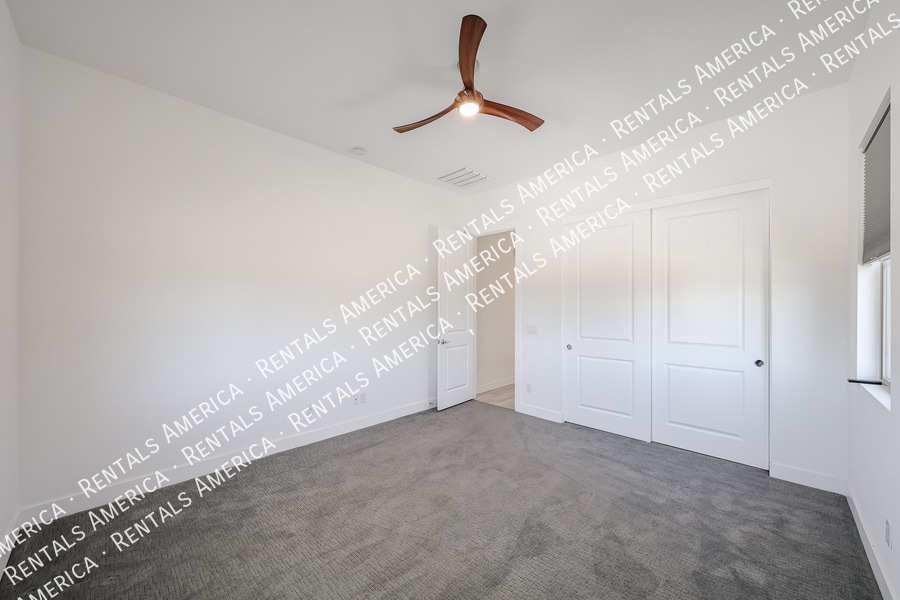 Building Photo - 31219 N 136th Wy